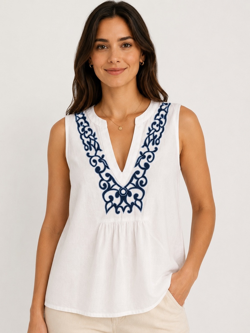 Venus x LASCANA Women’s Small White Blue Embroidered Sleeveless Tunic Blouse